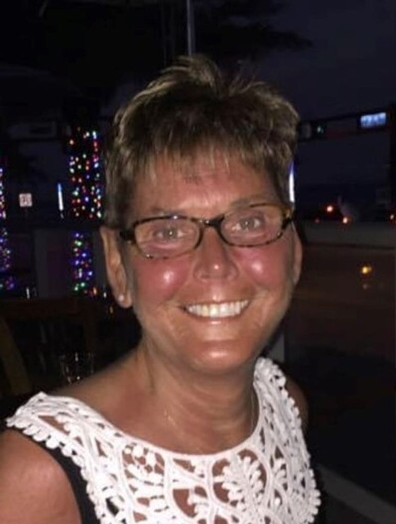 Ellenmarie Donahue Profile Photo