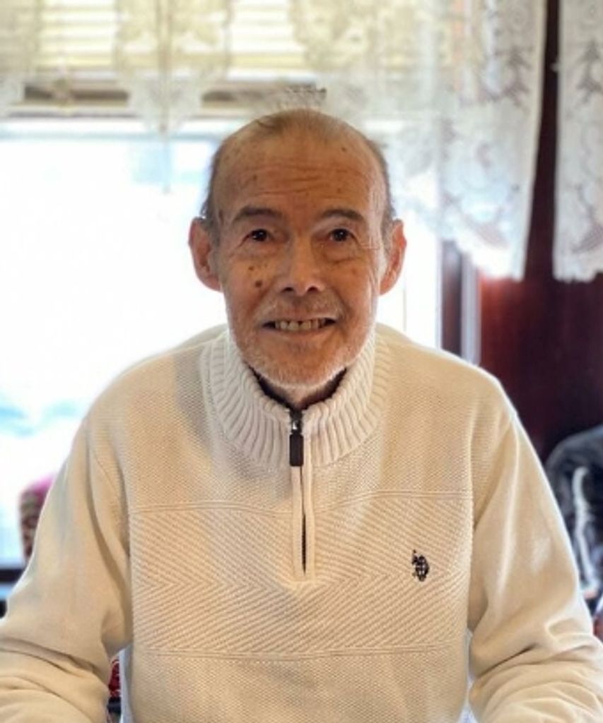 Juan E Flores Profile Photo