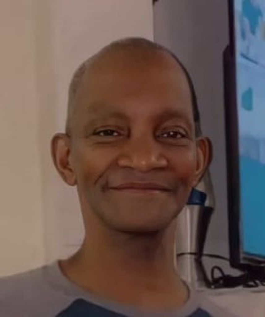 Lester Sylvester Smith Profile Photo