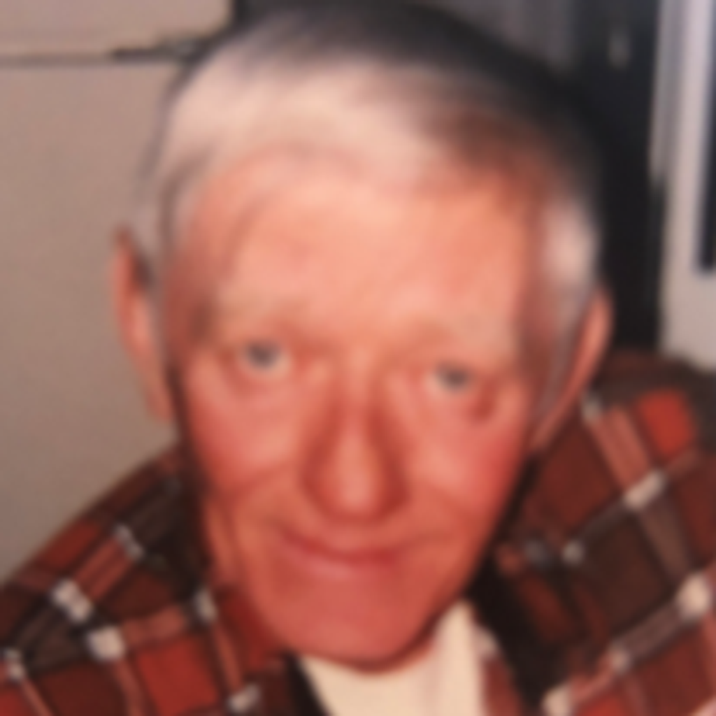 Larry "Squeak" Papke