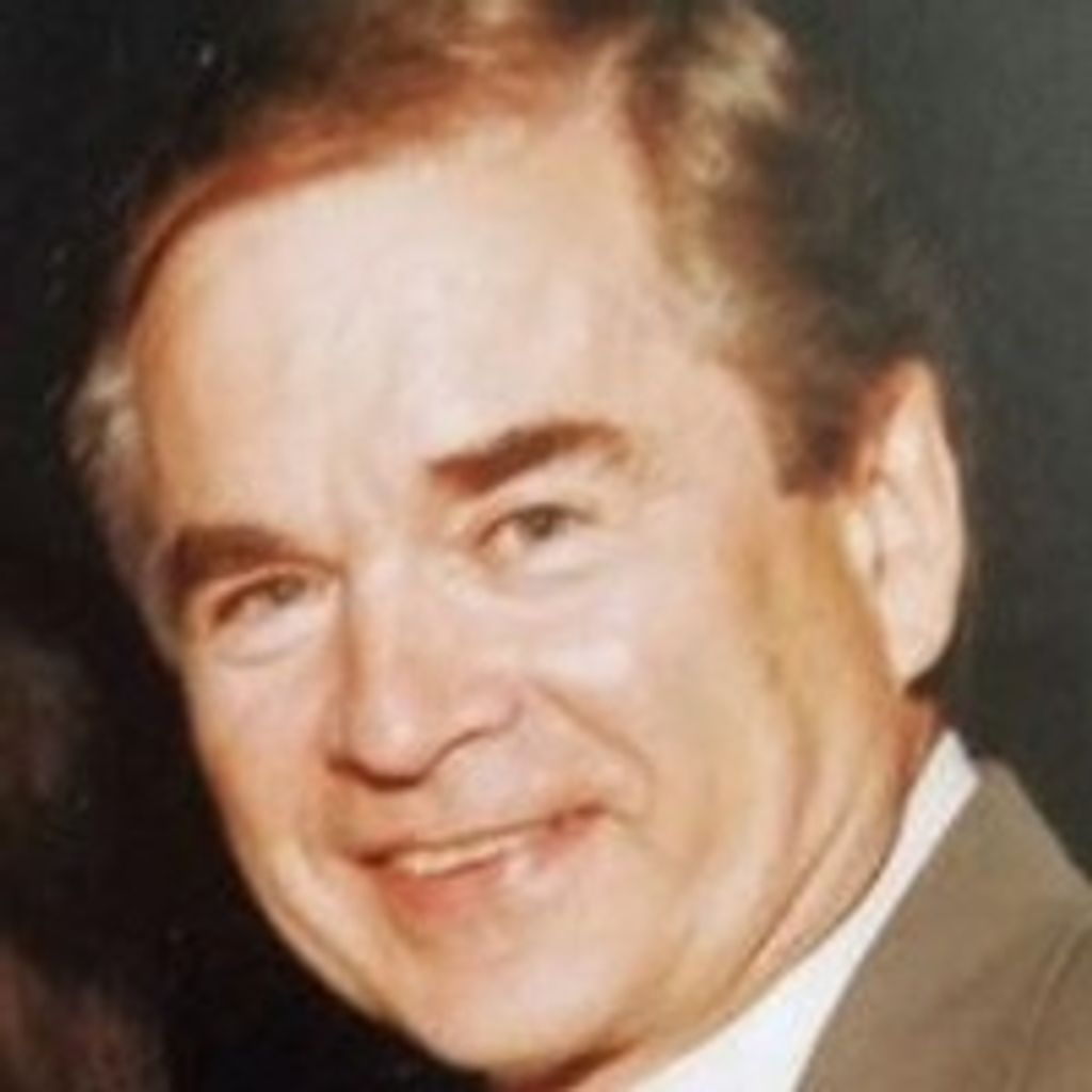 Robert Holt Profile Photo