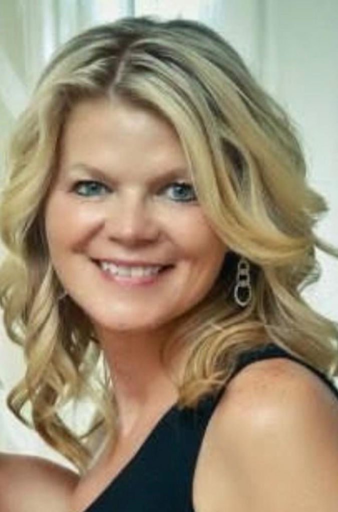 Laurie L. Dewall Profile Photo