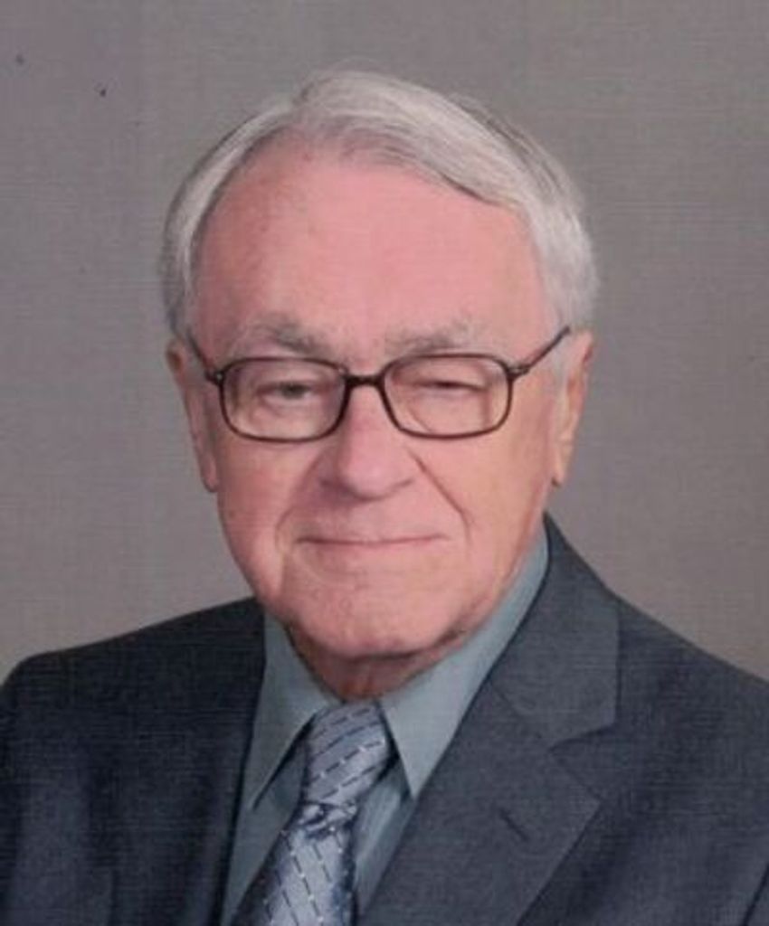 Lynn Franklin "Butch" Pickering Profile Photo