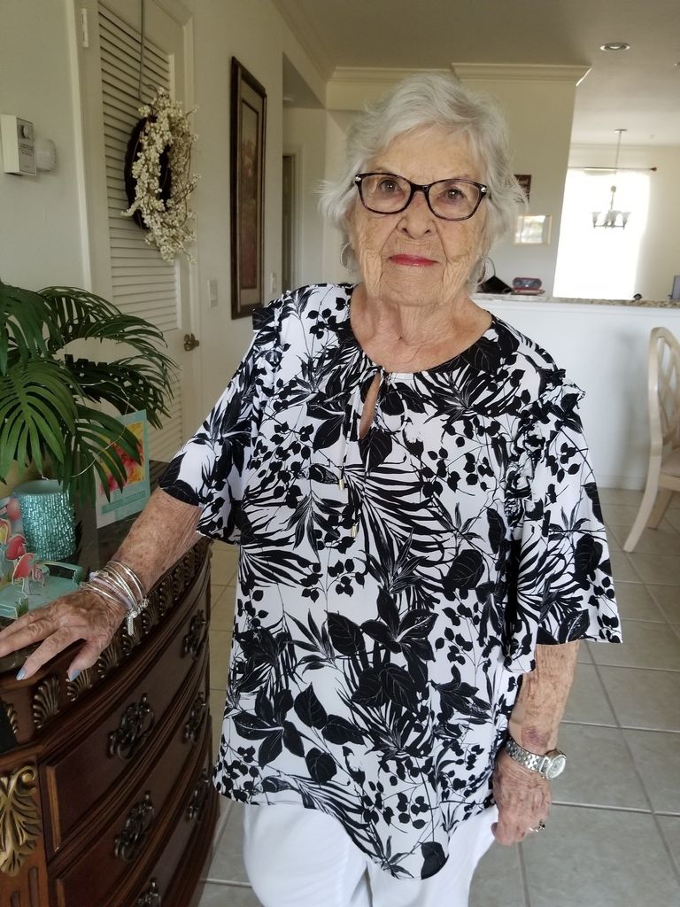 Vivian Laura McClain