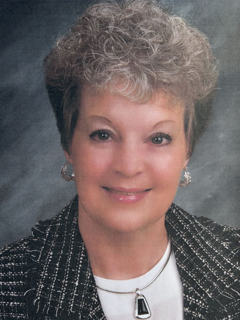 Christi Ann Hallstrom Profile Photo