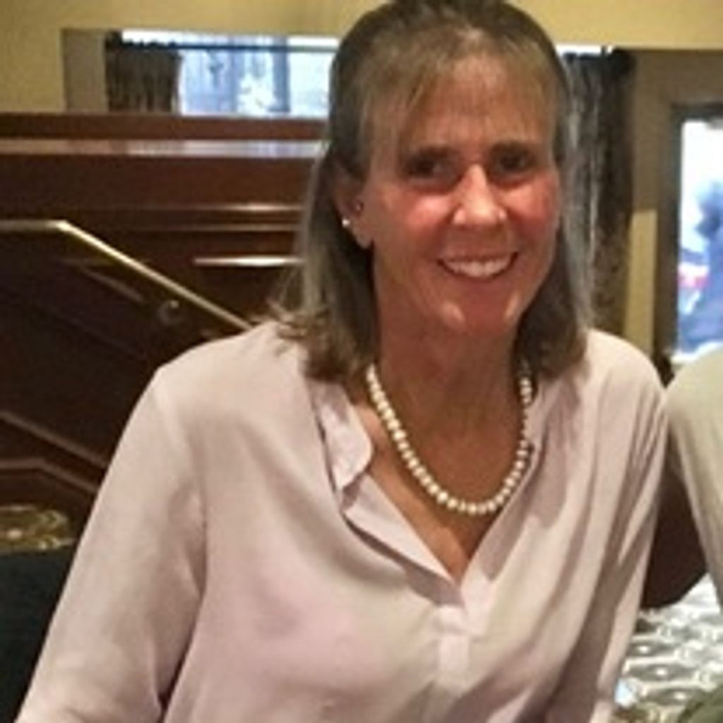 Laura Mack Profile Photo