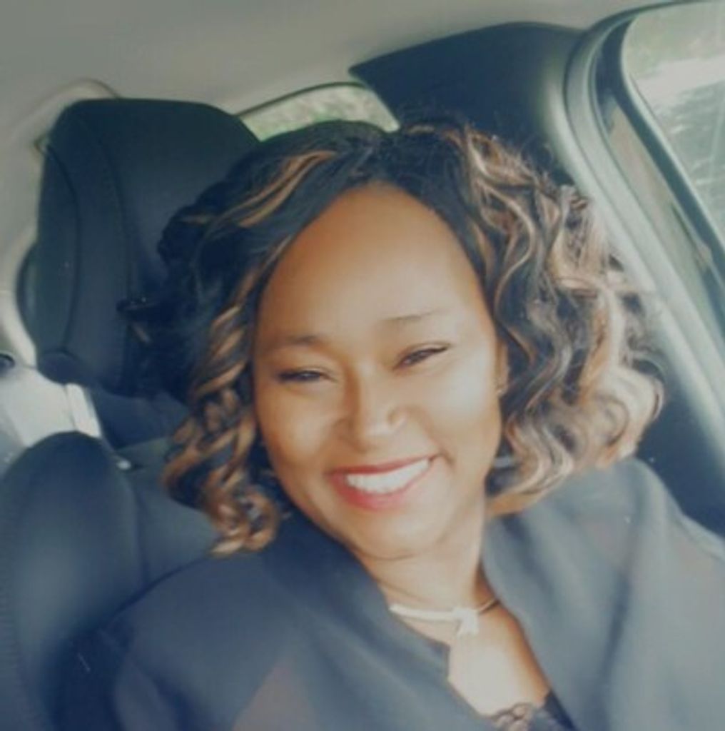 Alicia “Val” Valeria Washington Profile Photo