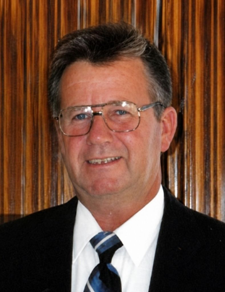 Robert Darrel Jones