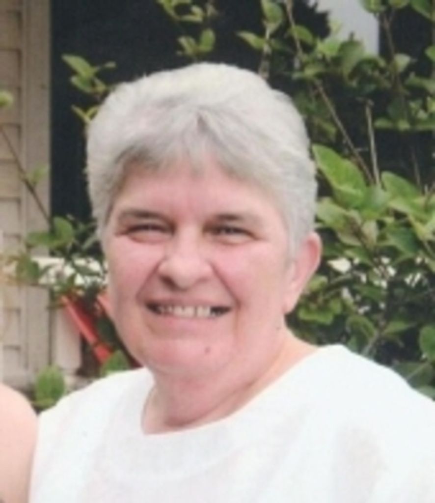 Judith E Sloop