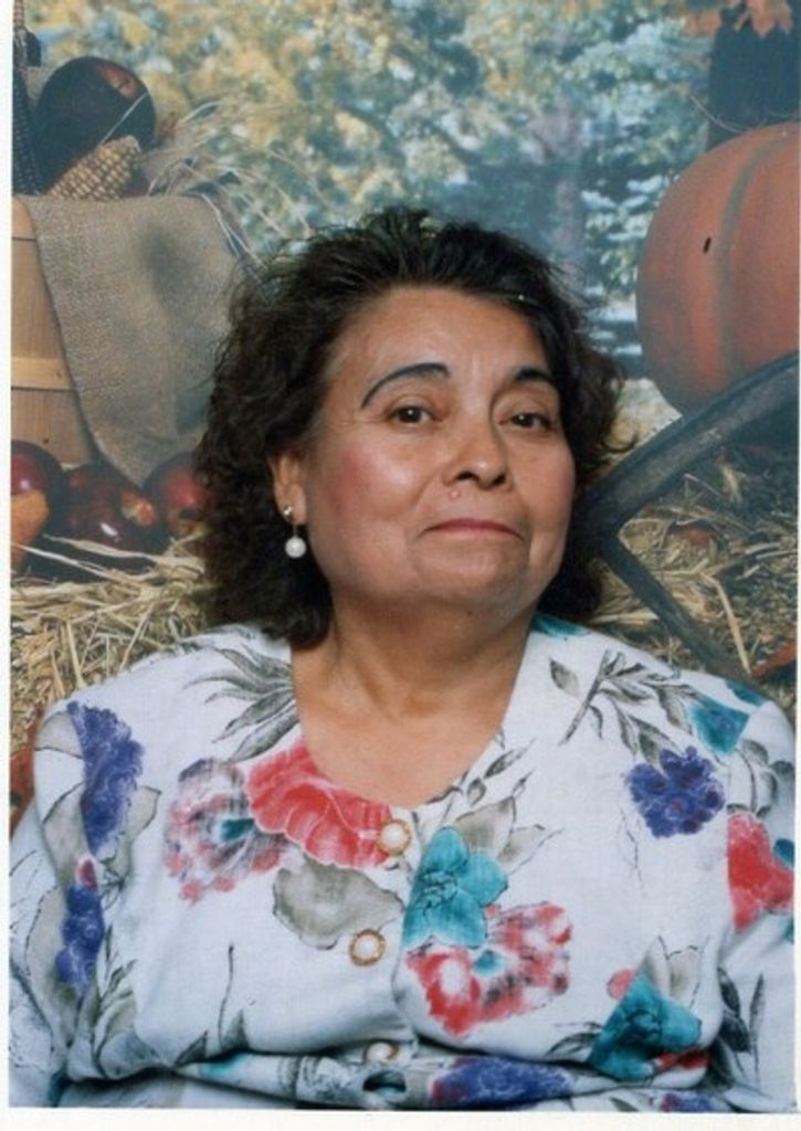 Alejandra Flores Profile Photo