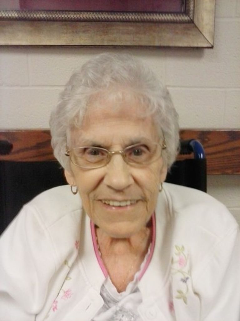 Sophie F. Popieniek Profile Photo