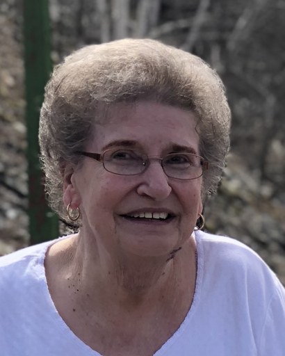 Iris M. Fogelman's obituary image