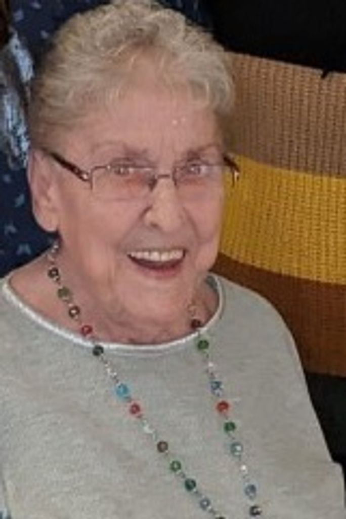 Betty Lou (Watts)  Gray