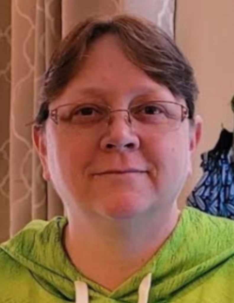 Kristi Lynn Vogl Profile Photo
