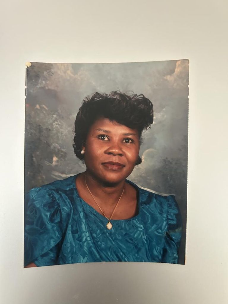 Lucy Washington Cole Profile Photo
