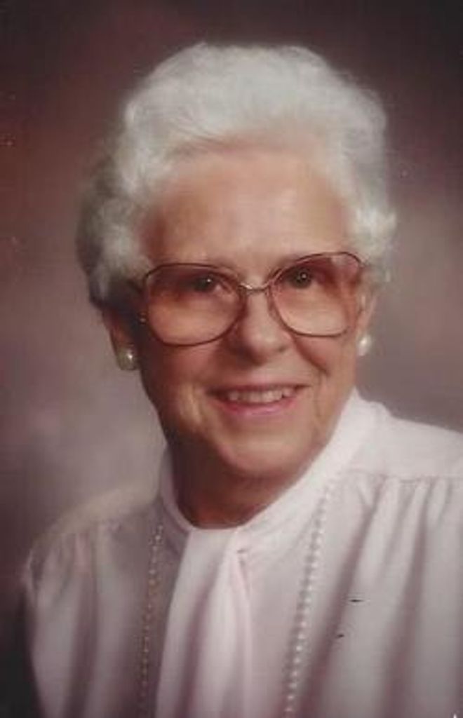 Beatrice "Bea" Steinbach