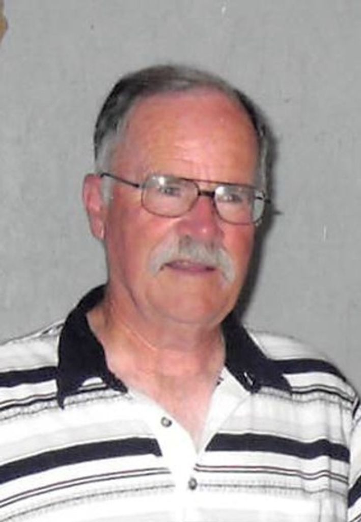 Jerry Lowell Larson Profile Photo