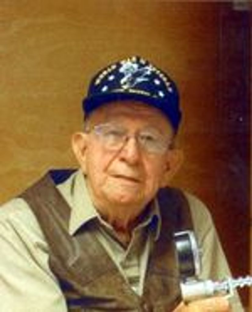 Robert Molden Sr