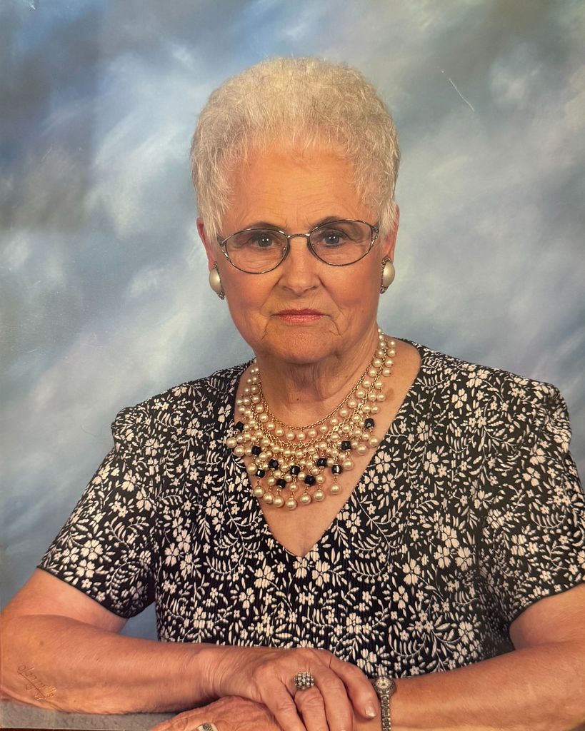 Louise "Lou" Kent Profile Photo