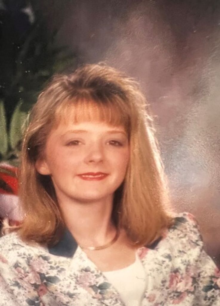 Lindsay Elledge Profile Photo