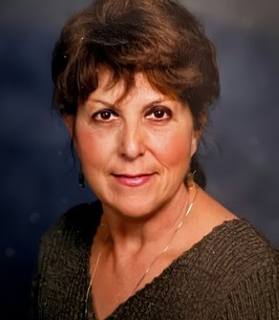 Sandra Heine Profile Photo