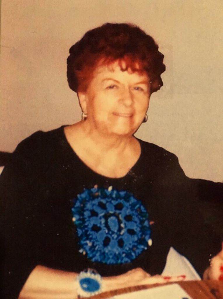 Dorothy M (Saunders)  Mahar