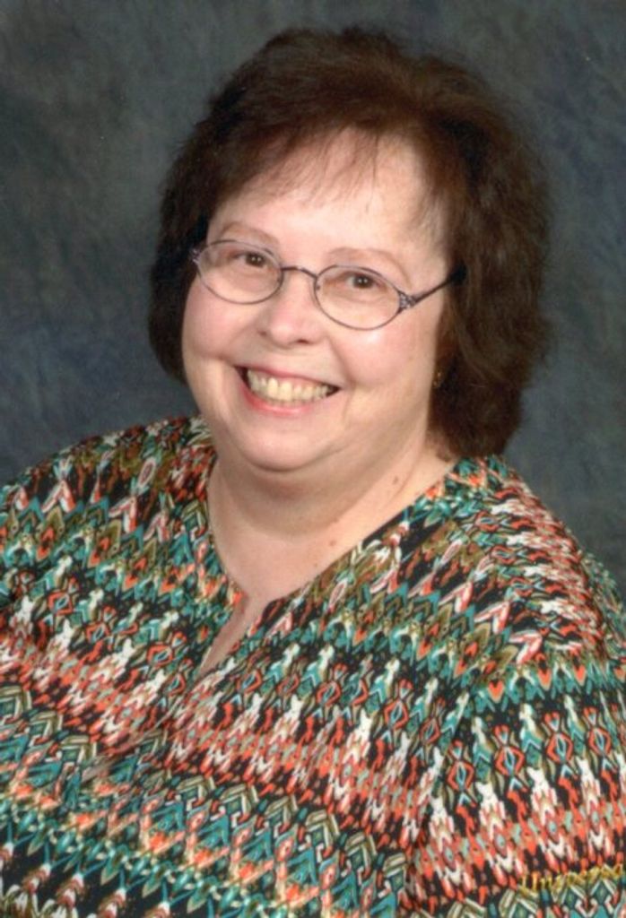 Karen Renee (Schultz)  Hook