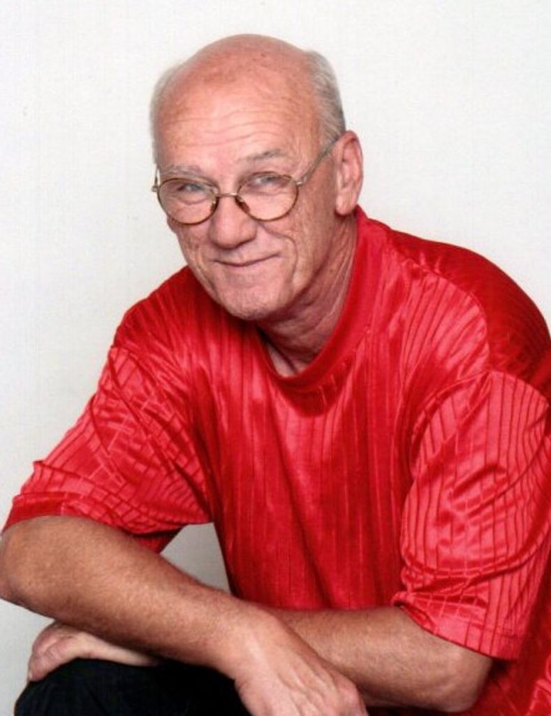 Linwood Earl Simmons, Sr. Profile Photo