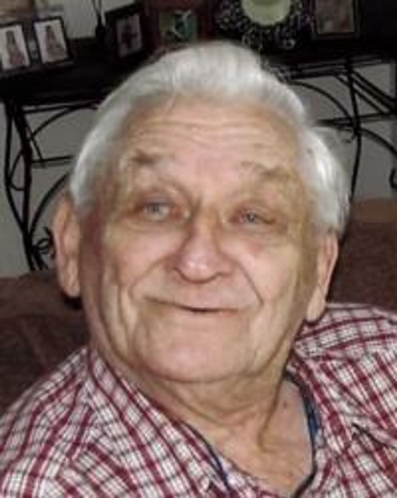 Leon "Lee" James Dodd