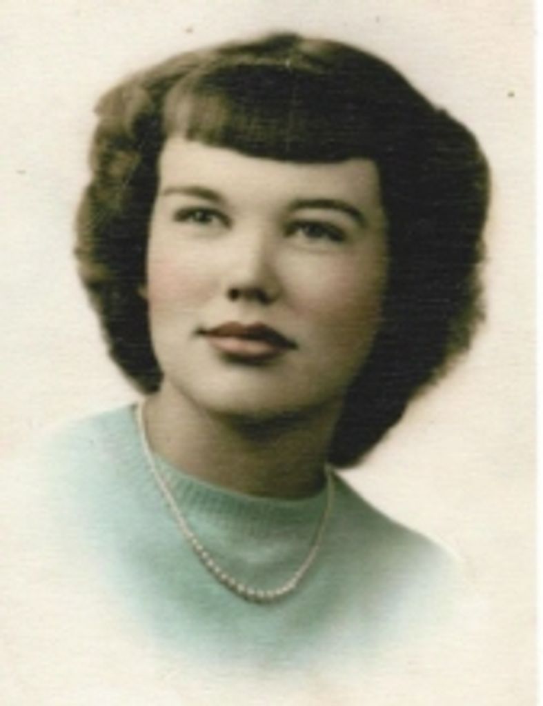 Ella  Mae HALKA