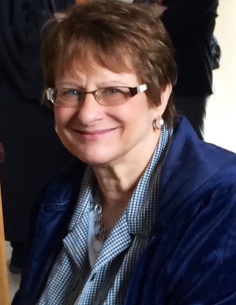 Leann (Bush)  Carr