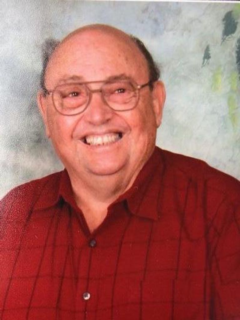 Adam Joseph Elliott Profile Photo