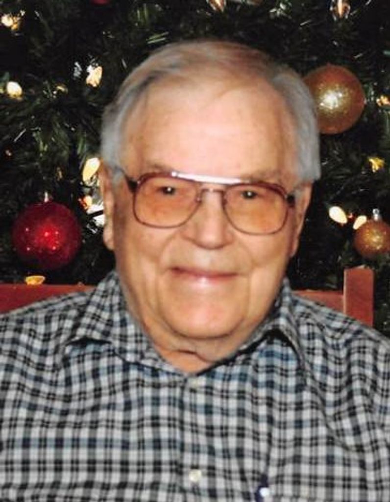Kenneth "Kenny" Gayken