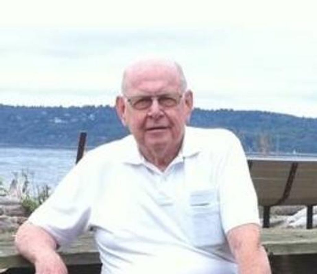 Lewis Dean Bunch Profile Photo