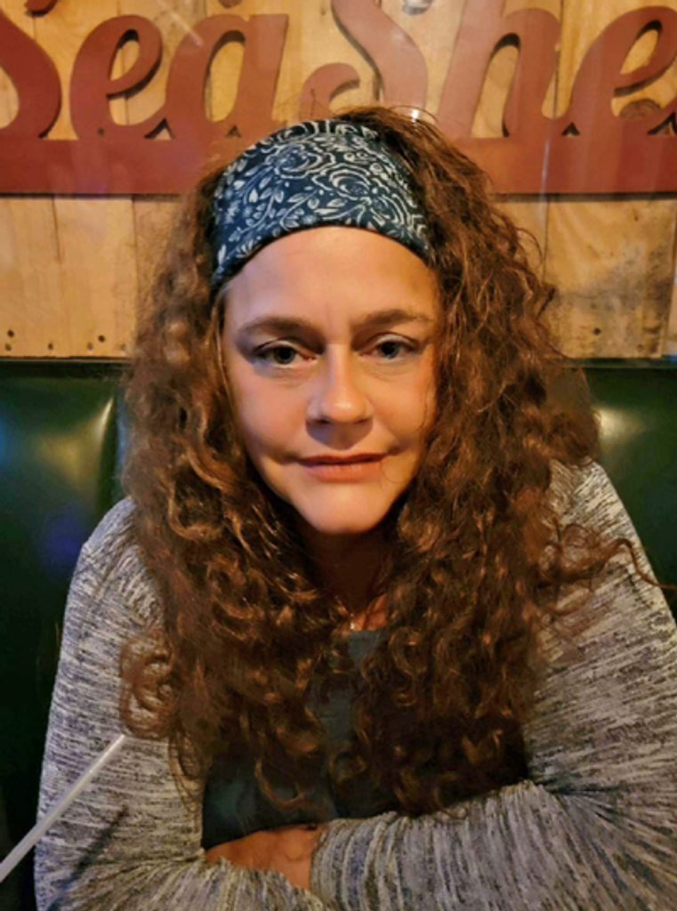 Nichole Lynn Dubaniewicz Profile Photo