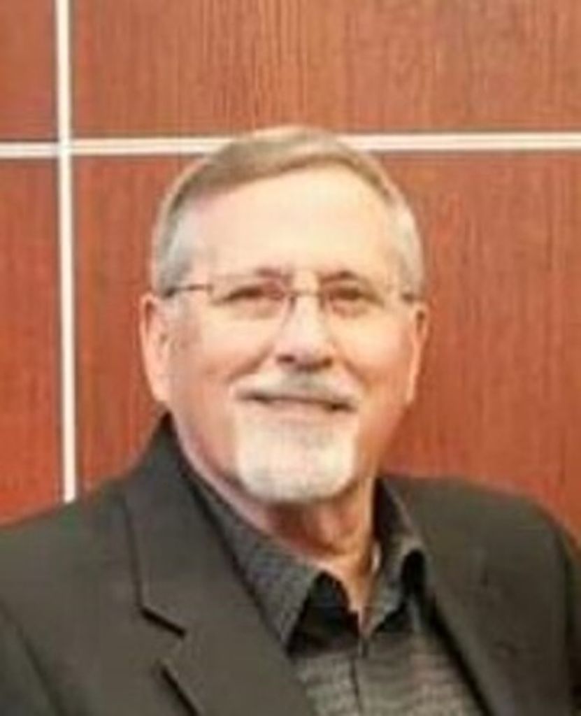 Ernest C. Graves Profile Photo