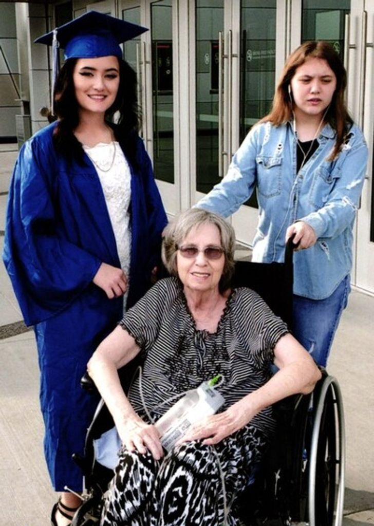 Rose Marion Good Profile Photo