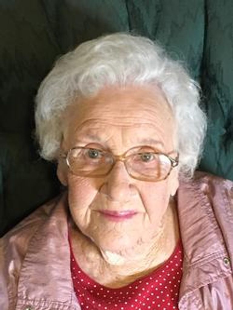 Helen Warner Profile Photo