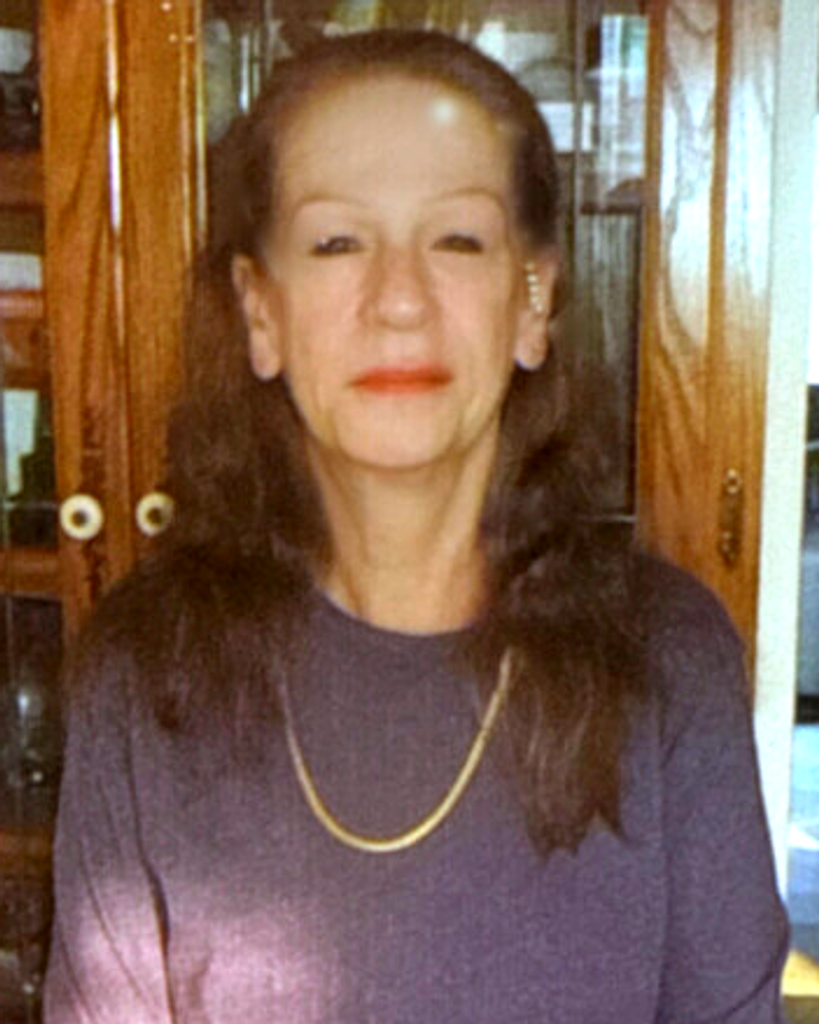 Leslie Dickinson Profile Photo