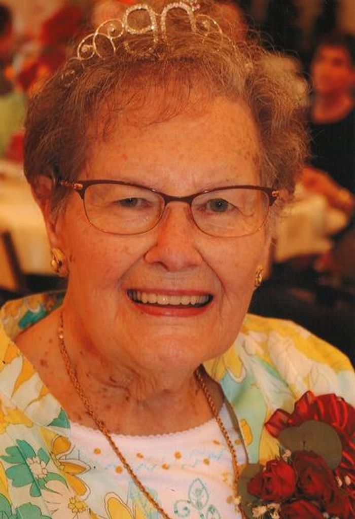 Sally Lou Clark Profile Photo
