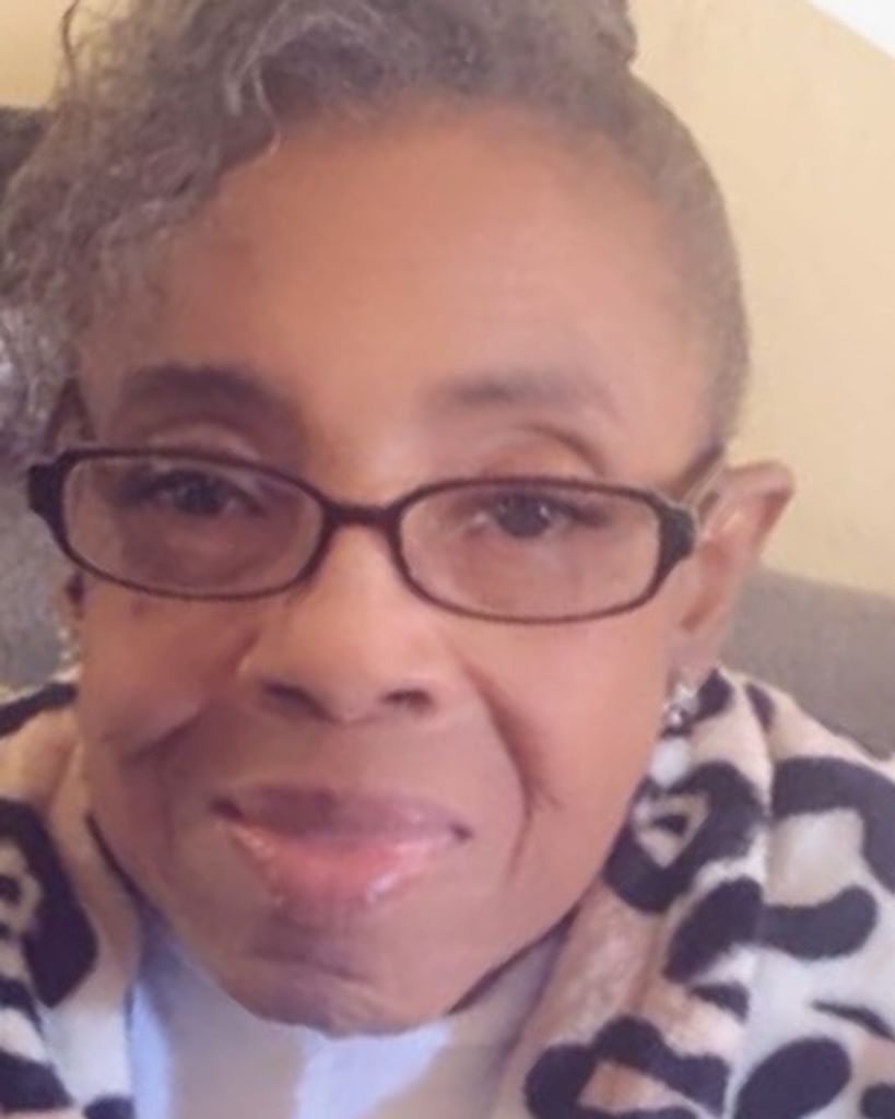 Zora Tukes Profile Photo