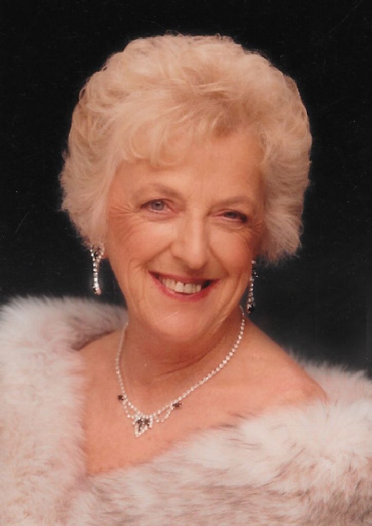 Estelle   Bowden