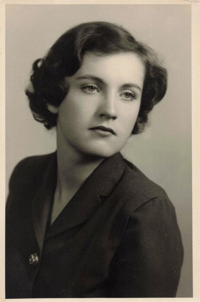 Jacqueline J. Shine