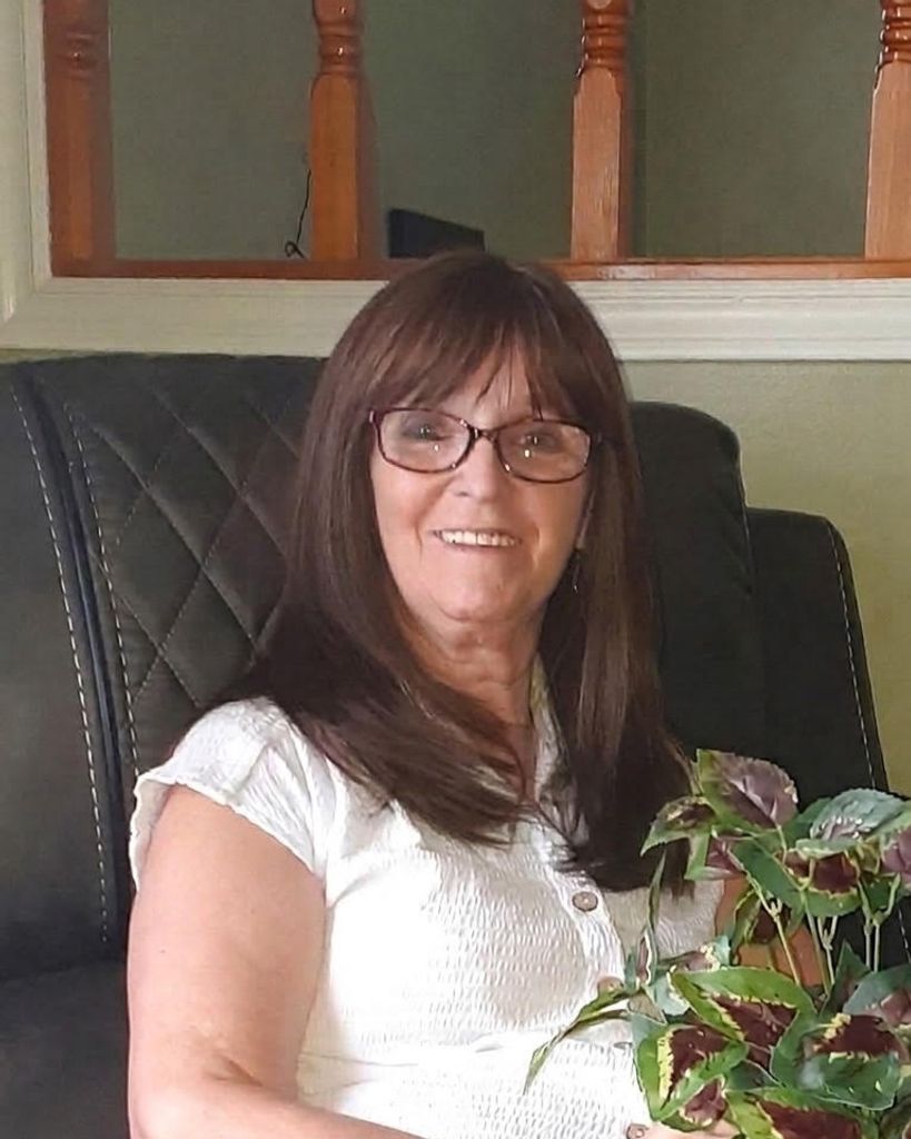 Fern Stokes Profile Photo