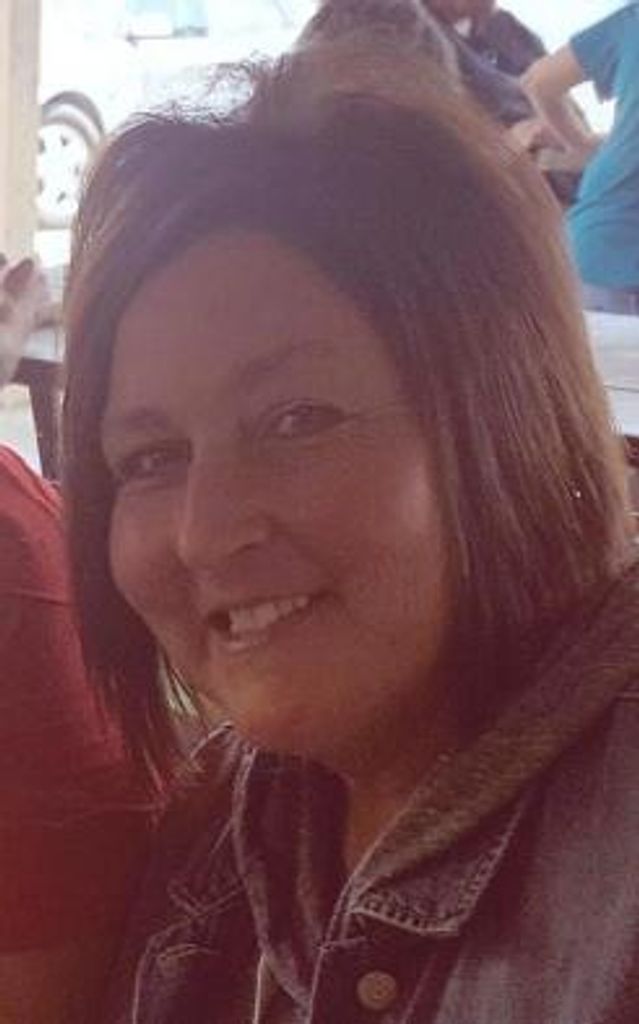 Mrs.    Donnetta Carby