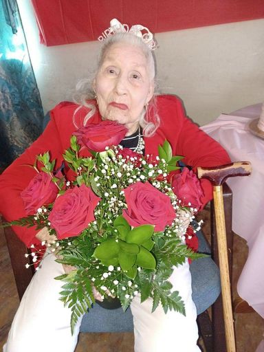 Maria Teresa Martinez photo gallery thumbnail 51 of 62
