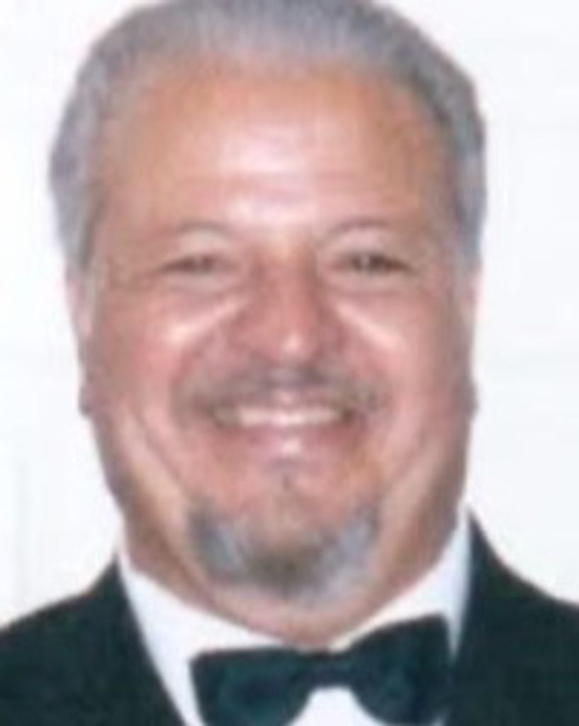 Joe E. Romo Profile Photo