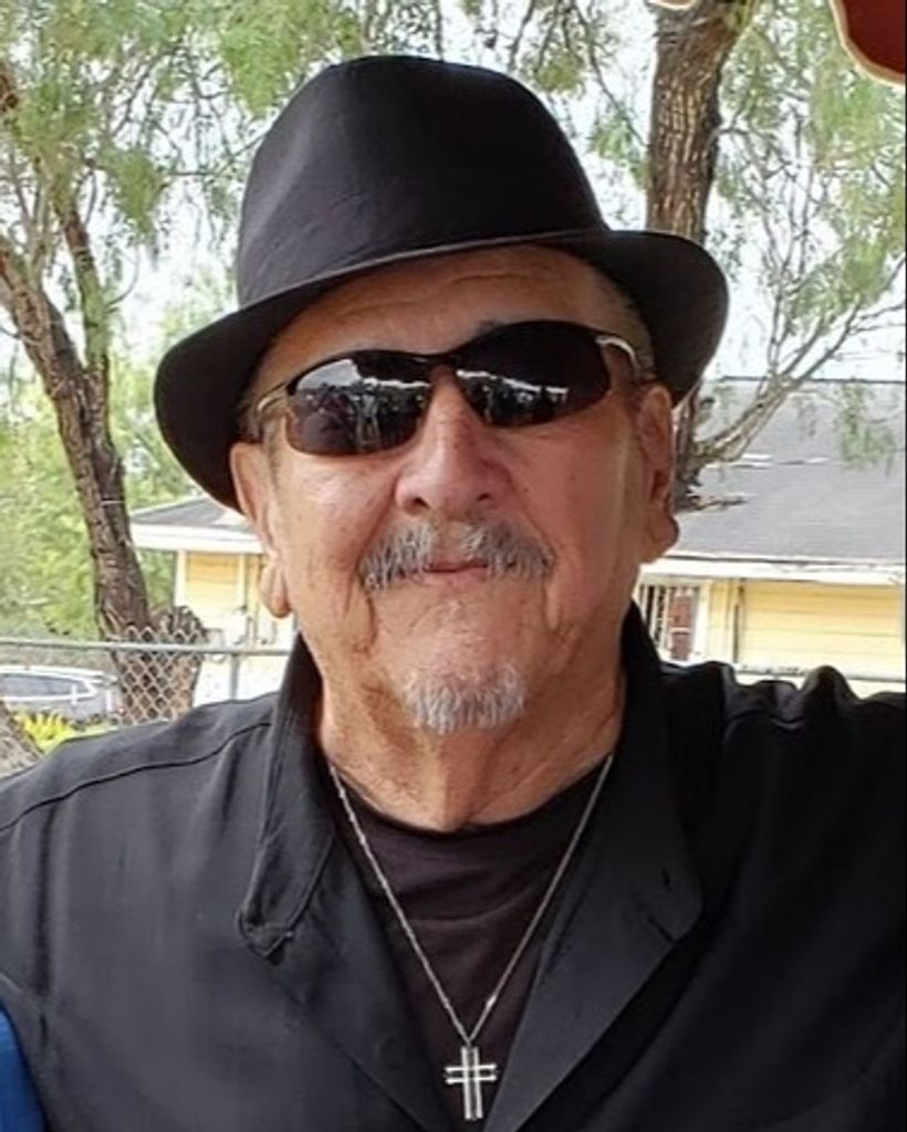 Armando Gracia