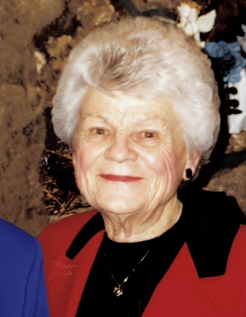 Betty Tophoj Profile Photo