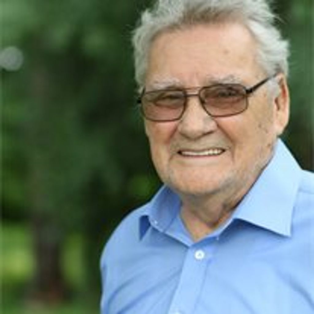 Lawrence C. "Larry" Hoyt